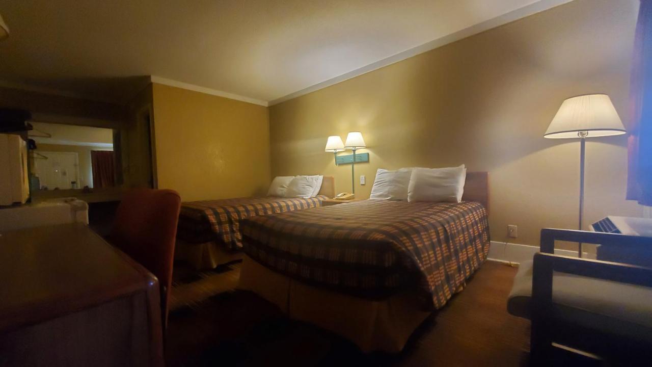 Americas Best Value Inn Kodak - Sevierville Exterior foto