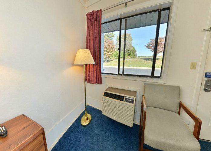 Americas Best Value Inn Kodak - Sevierville Exterior foto